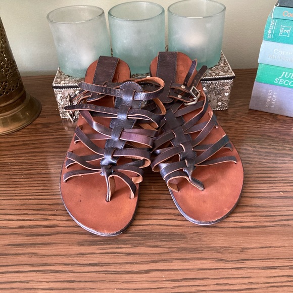 Pilar Abril leather Gladiator Sandals - Picture 5 of 7